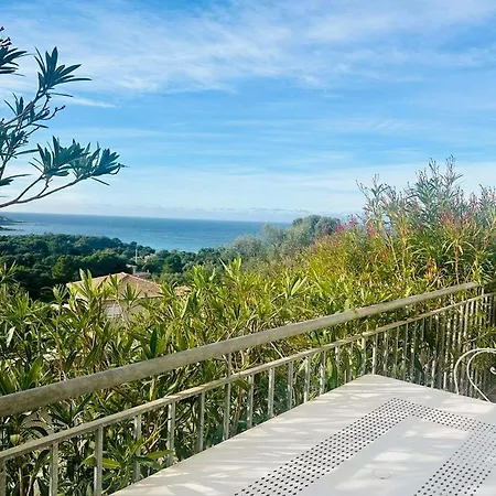 4 Personnes - Vue LʼÎle-Rousse