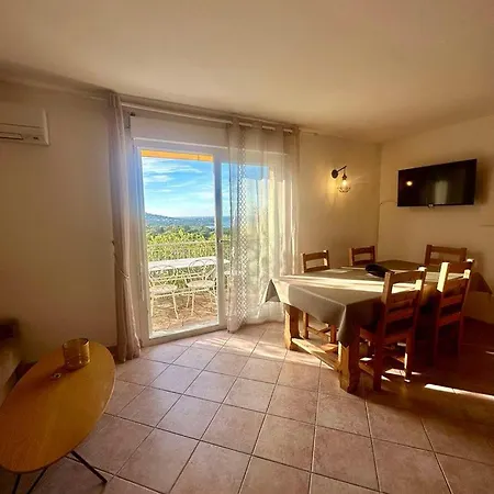 4 Personnes - Vue *